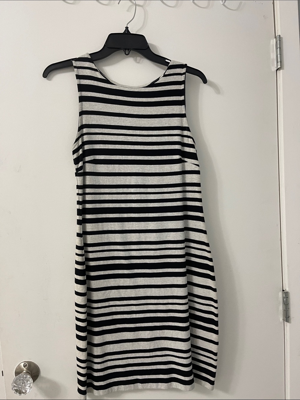 Valerie Bertinelli Black & White Striped Sleeveless Dress